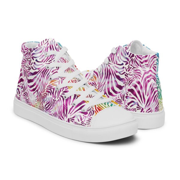 Women’s high top canvas shoes
